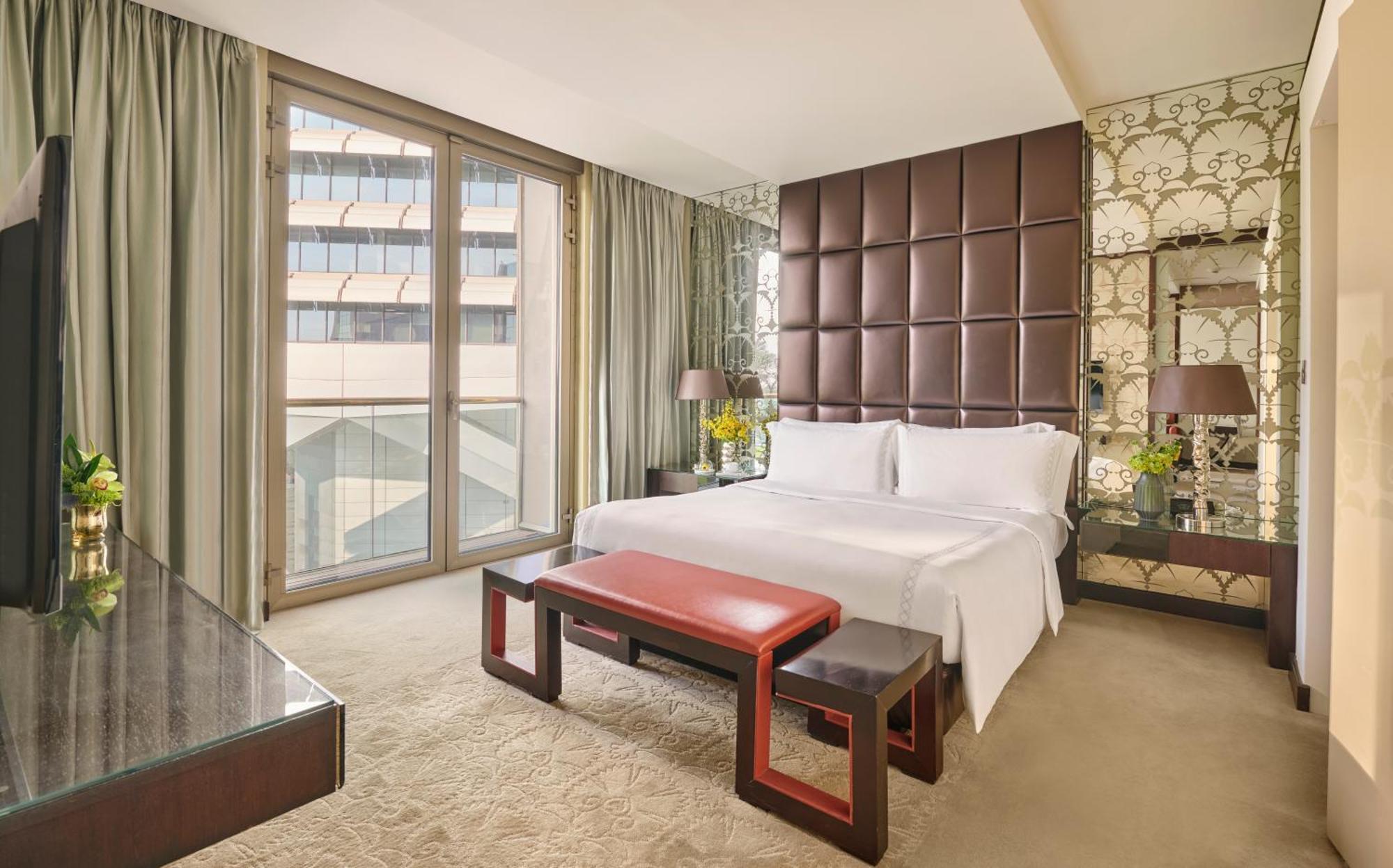 Mandarin Oriental Al Faisaliah, Riad Exterior foto A bedroom at the hotel